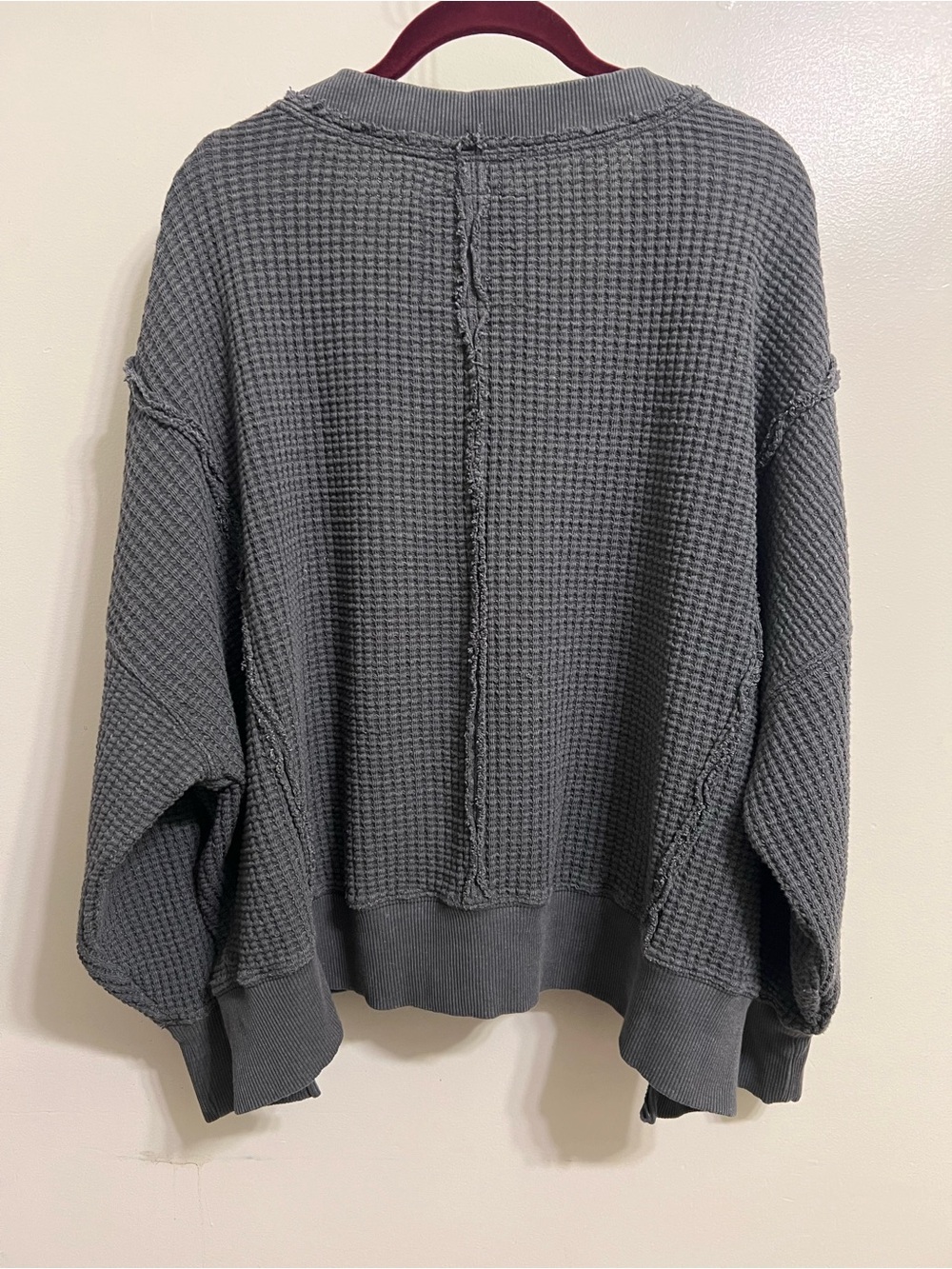 American Eagle Oversized Big Hug Waffle Sweatshirt XL V Neck Slouchy Distressed - Picture 13 of 13